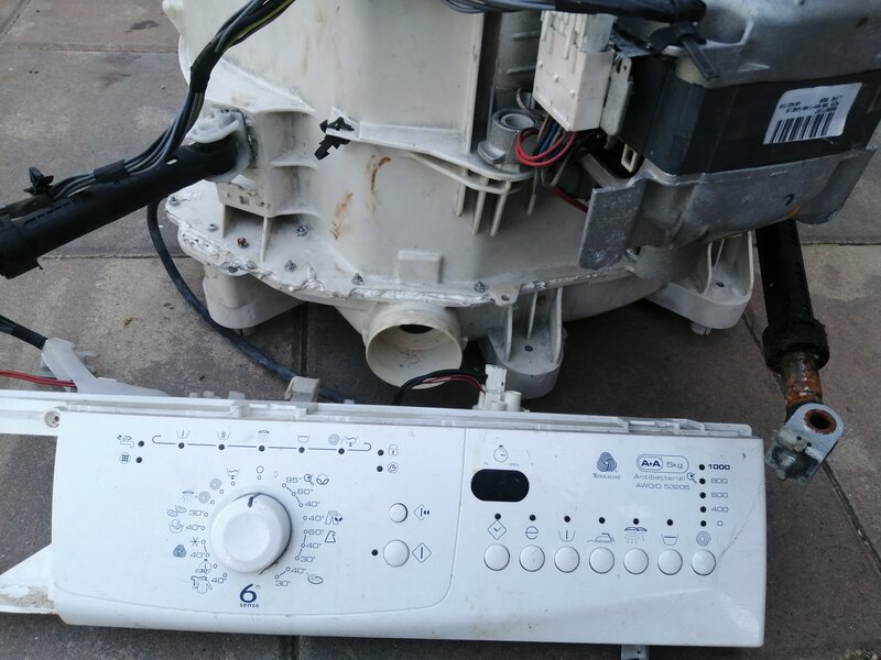 Whirlpool 6-th sense - cuva si instalatie electrica/electronica